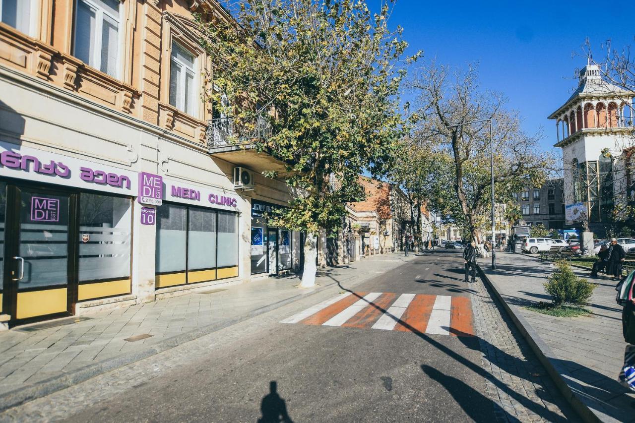 Kutaisi Sunrise Hotel Exterior photo